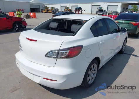 2012 Mazda Mazda3 I Sport из США, поврежденный, VIN JM1BL1UF0C1526714